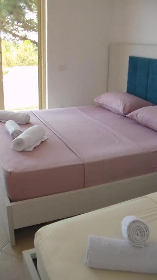 Hotel Temali 2 0*, Velipoje Albania